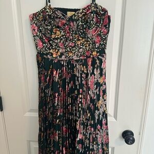 Black Floral Sequin Bust Pleated Maxi Dress